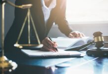 Choosing the Best Legal Advisor for Your Family Legal Advisor