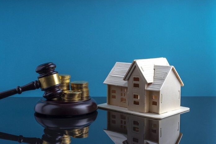 Real Estate Lawyer